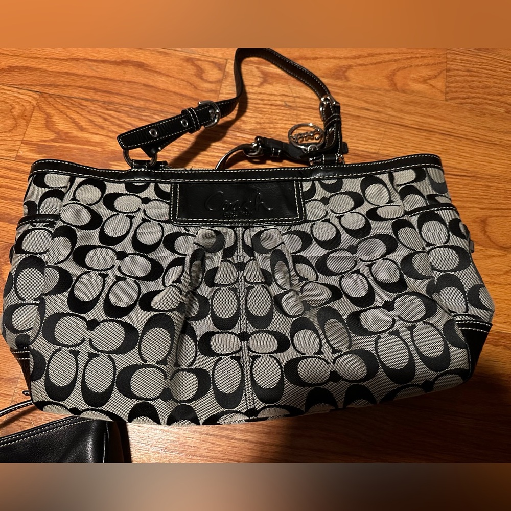 Coach handbag